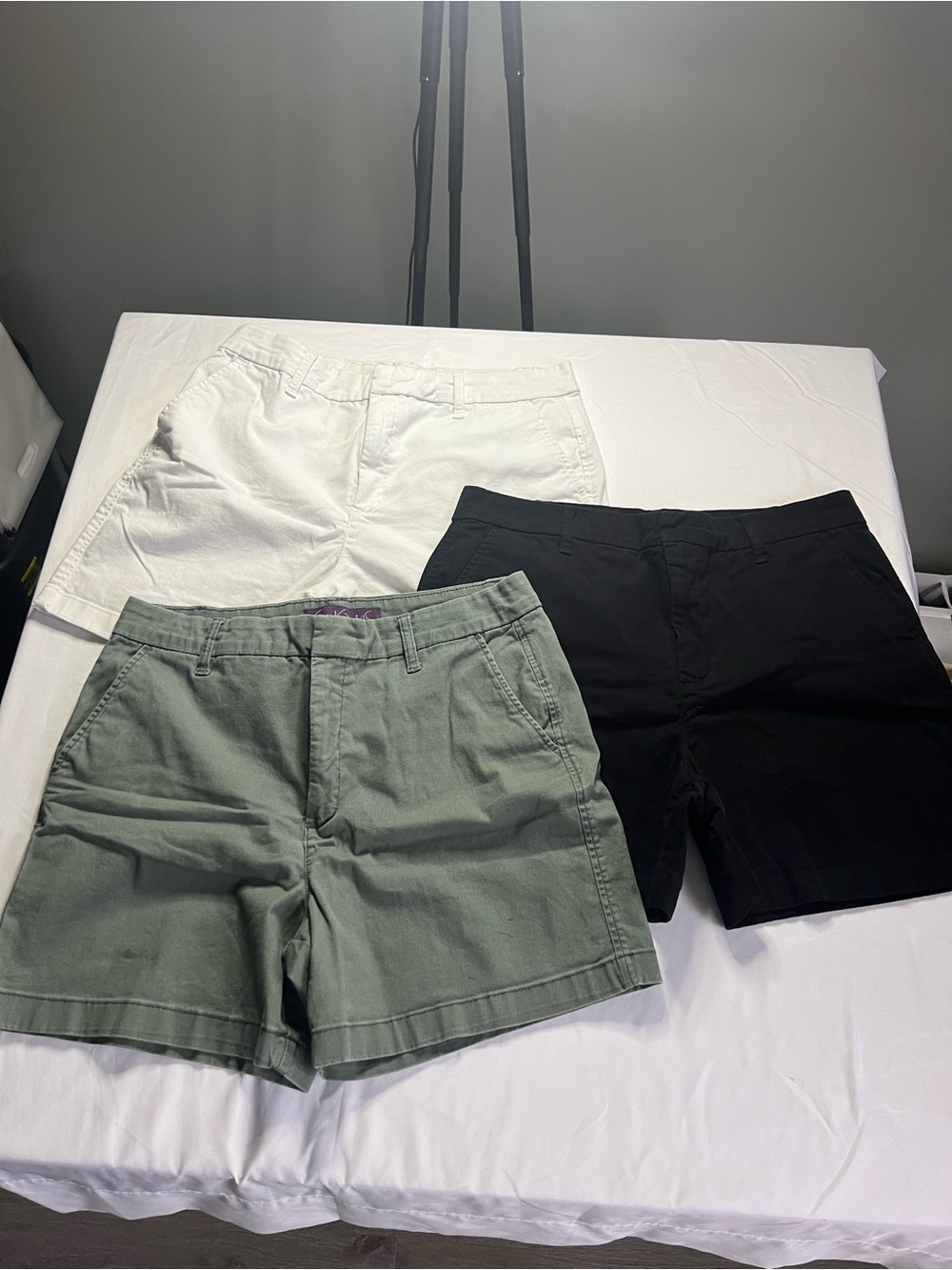 Gloria Vanderbilt Trio Chino Shorts — Olive, White & Black lot of 3